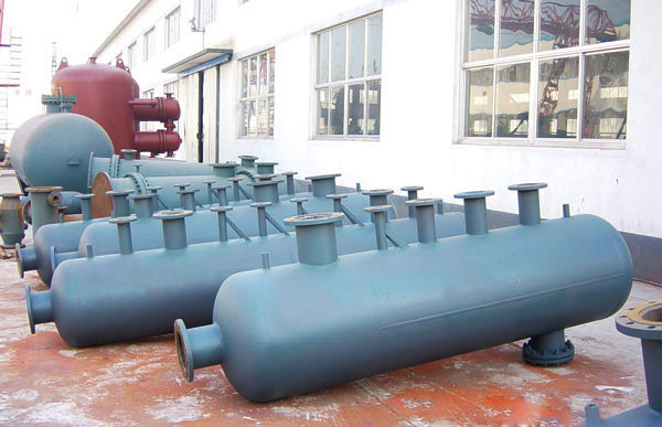 91入口牌集分水器製作現場